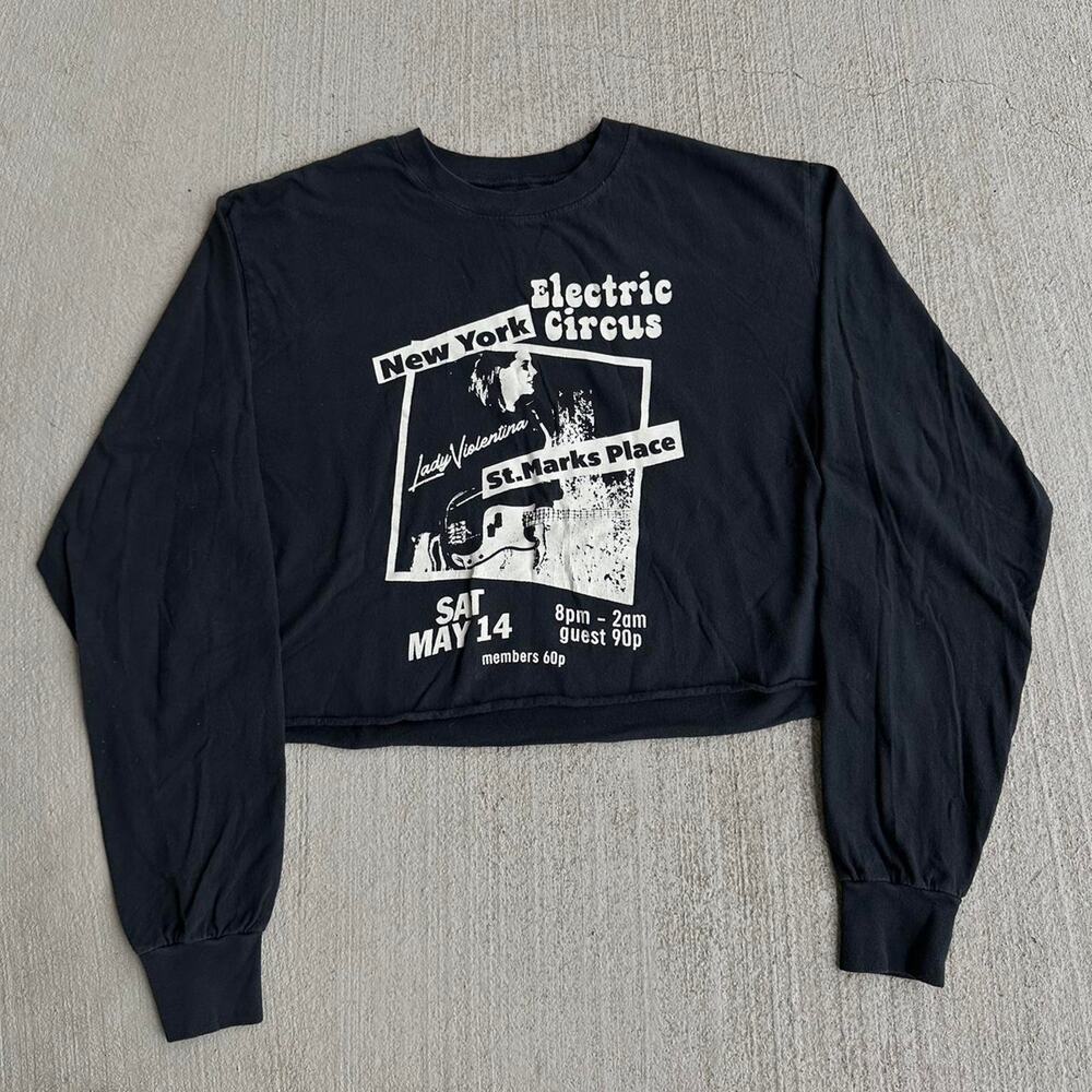 Brandy Melville Shirt - Picture 2 of 3